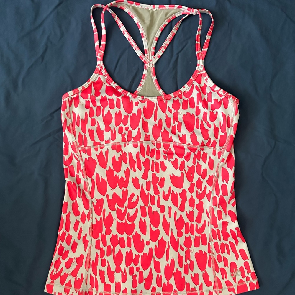 Alo Yoga tank top